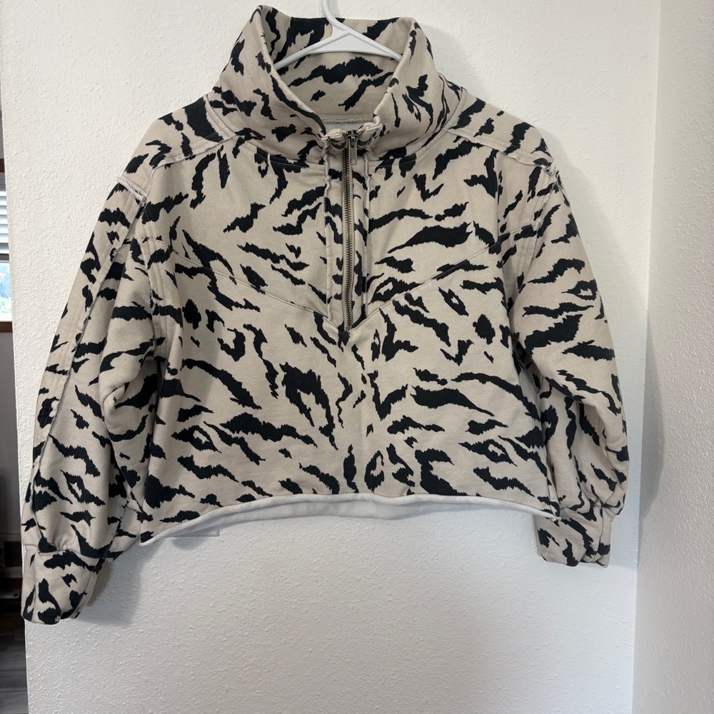 Saltwater Luxe Mock Neck Full Zip Long Sleeve Animal Print Size XS Cropped